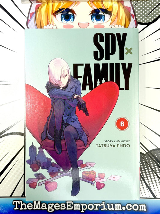 Spy x Family Vol 6 - Nick Nack's Full Frontal Attack