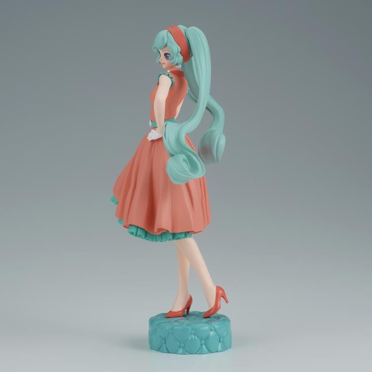 Vocaloid World Journey Vol.1 Hatsune Miku Figure - Nick Nack's Full Frontal Attack