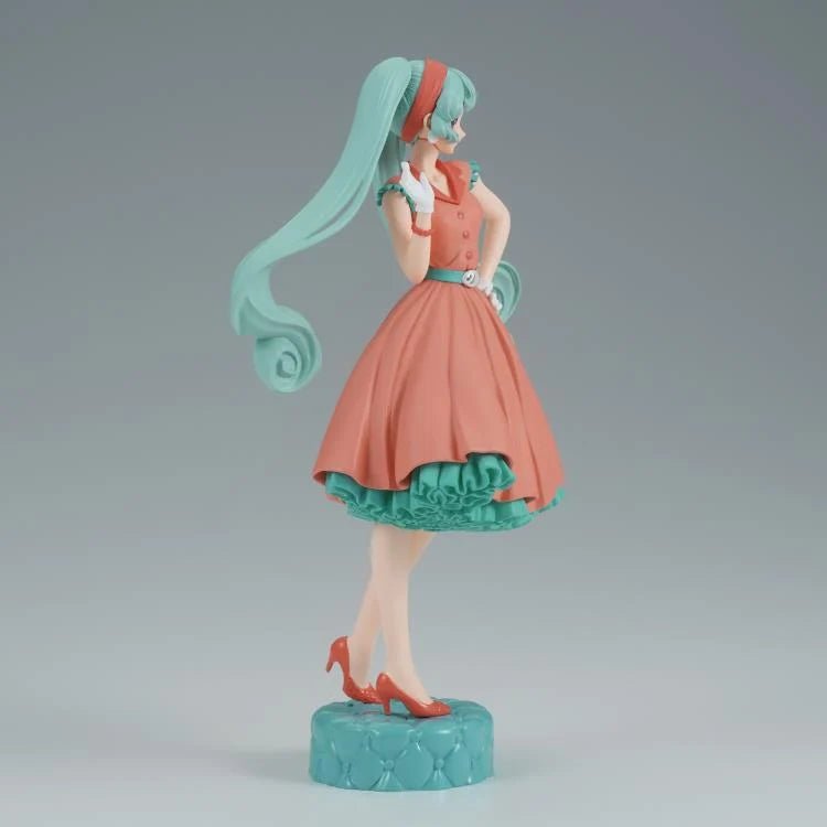 Vocaloid World Journey Vol.1 Hatsune Miku Figure - Nick Nack's Full Frontal Attack