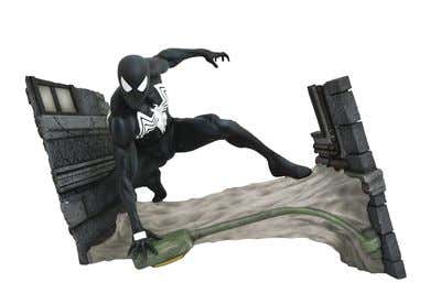 Spider-Man Symbiote PVC Diorama