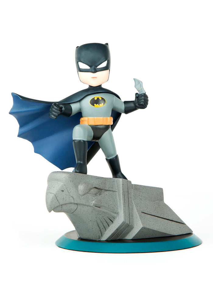 Batman DC Comics Q-Pop Vinyl Figure